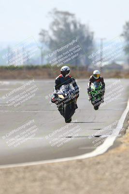 media/Sep-20-2025-TrackDaz (Sat) [[27f0cde673]]/B Group/220pm (Turn 9)/